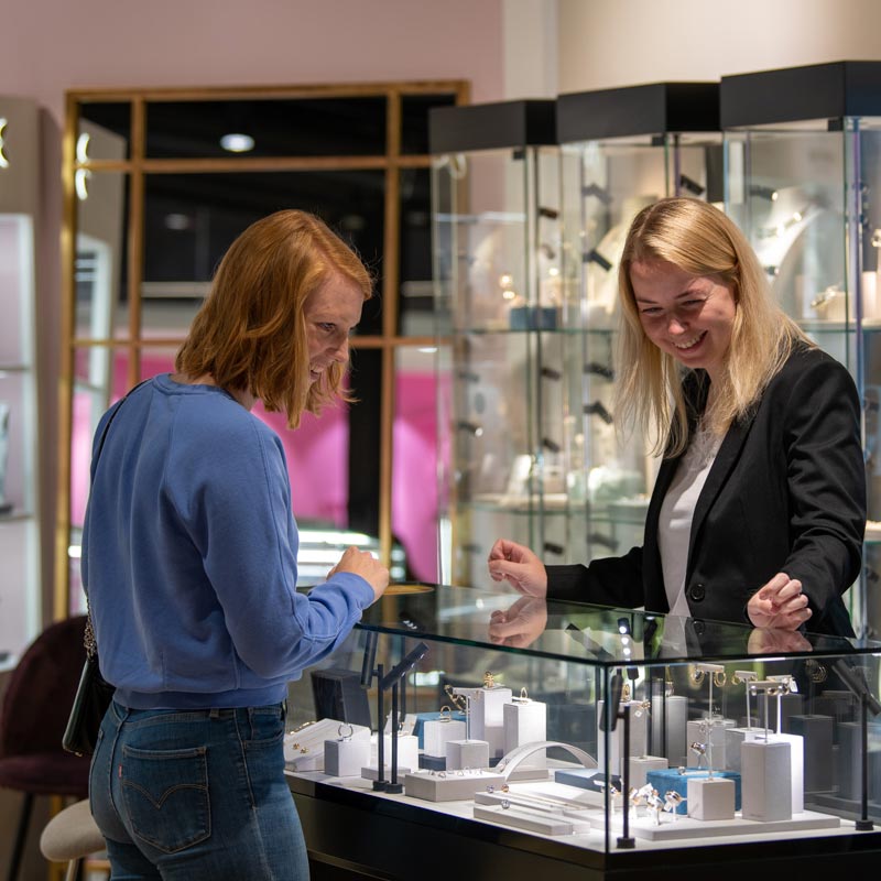 Smykker & Accessories i Friis Shoppingcenter